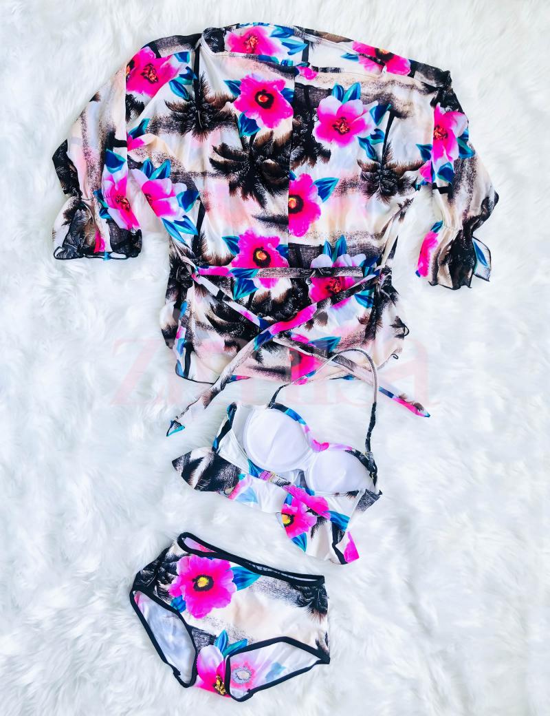 Stylish Halterneck Floral Swimwear/Beachwear with Coverup