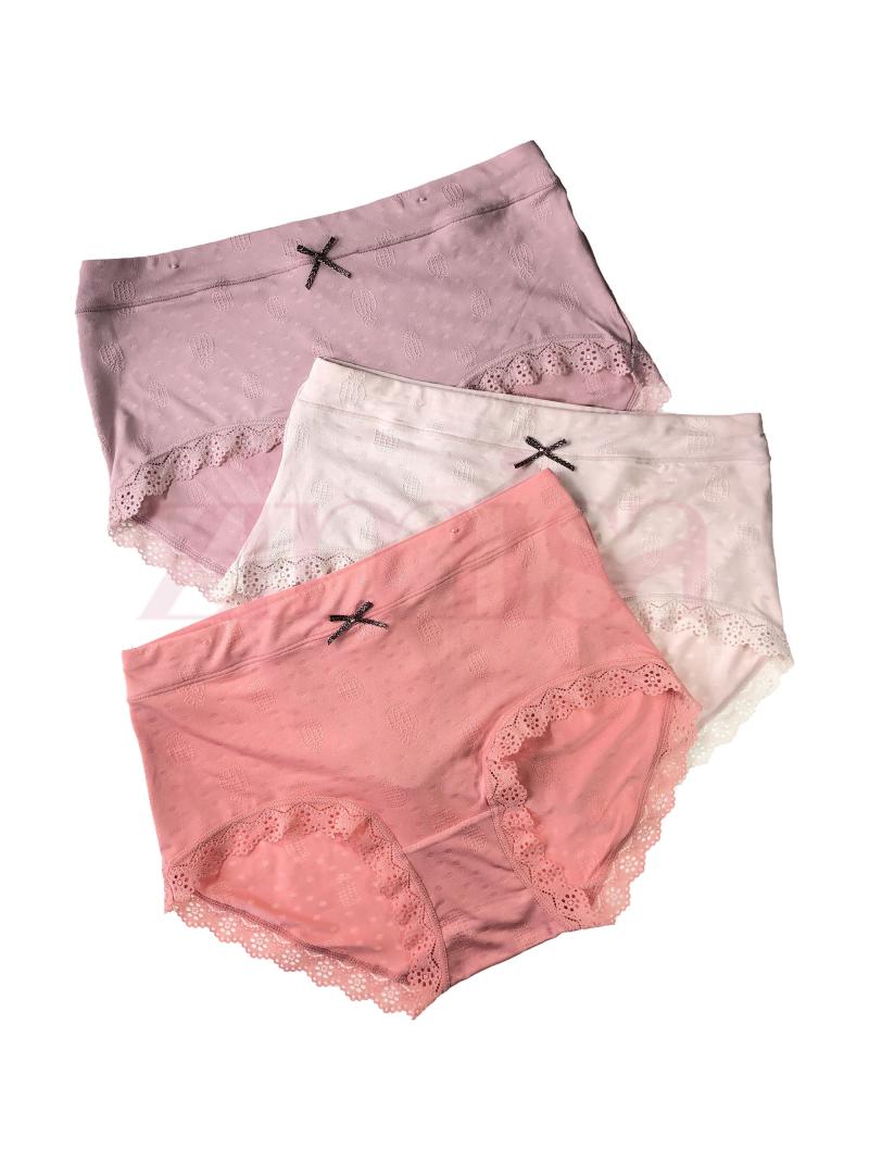 Pack of 3 Soft Lace Bordered Cotton Panty